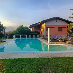 locazione-turistica-residenza-agrifoglio-16.it-lombardy.com/